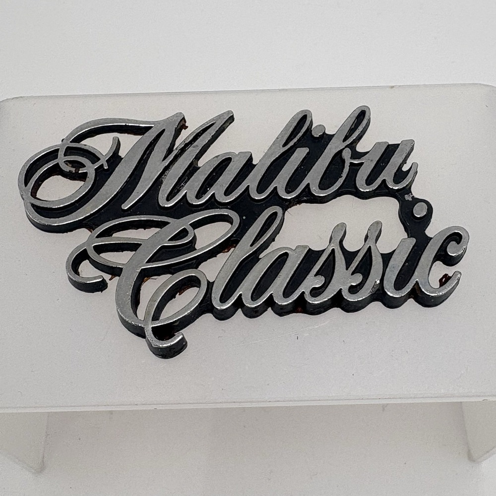 Vintage 1970s 1980s Chevy Malibu Classic Emblem